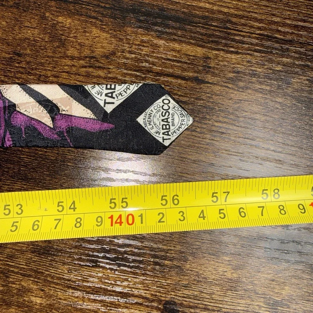 VINTAGE Tabasco Brand Novelty Necktie Dancing‎ Lady Pepper Sauce Silk Tie USA